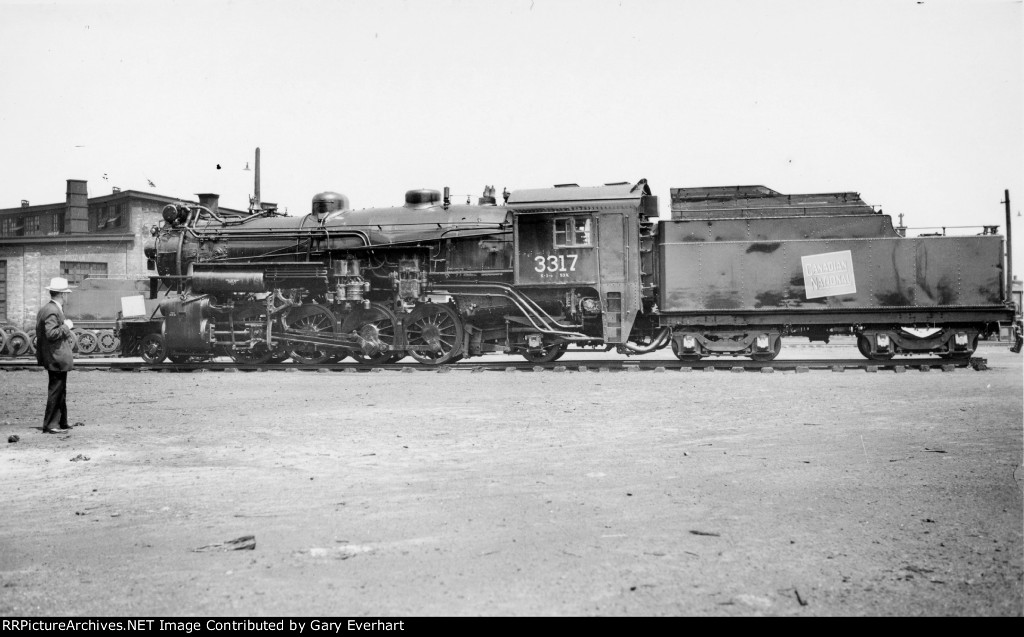 CN 2-8-2 #3317 - Canadian National